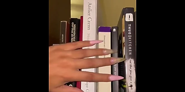 long nails fetish